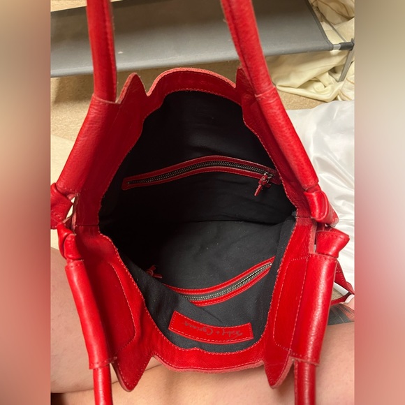 ❣️RED City bag by Foley + Corinna-NEW condition! - Picture 6 of 8